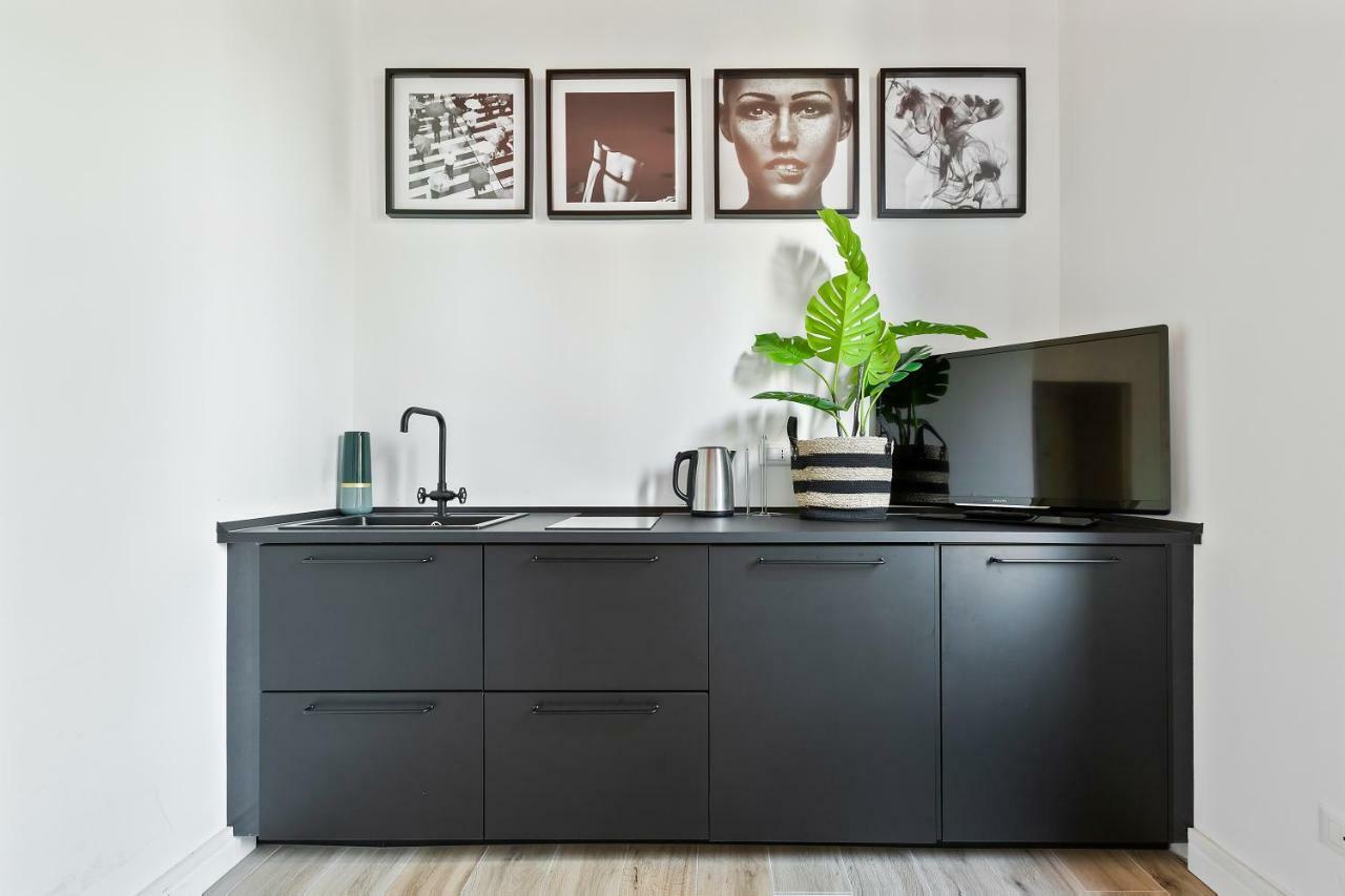 Modern And Cozy Apt In Porta Romana 米兰 外观 照片