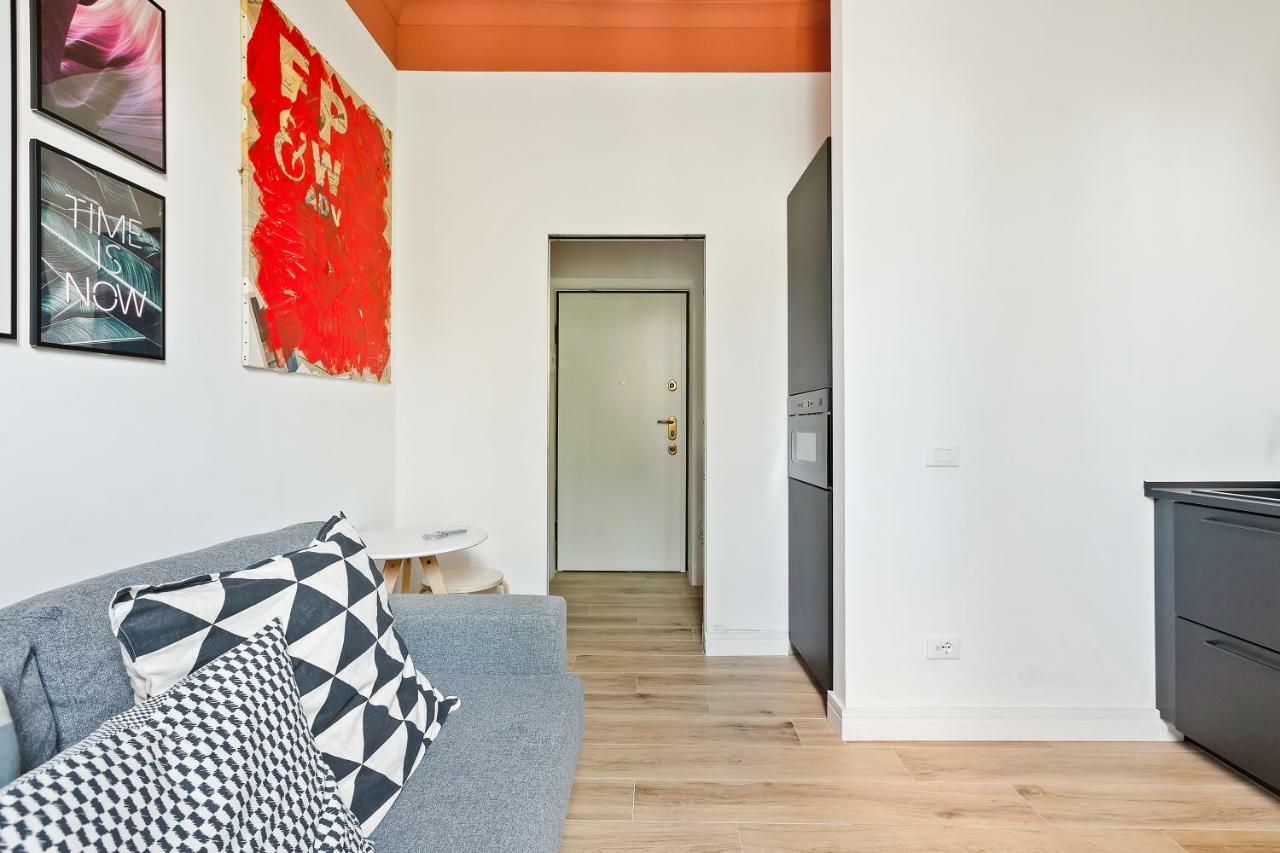 Modern And Cozy Apt In Porta Romana 米兰 外观 照片